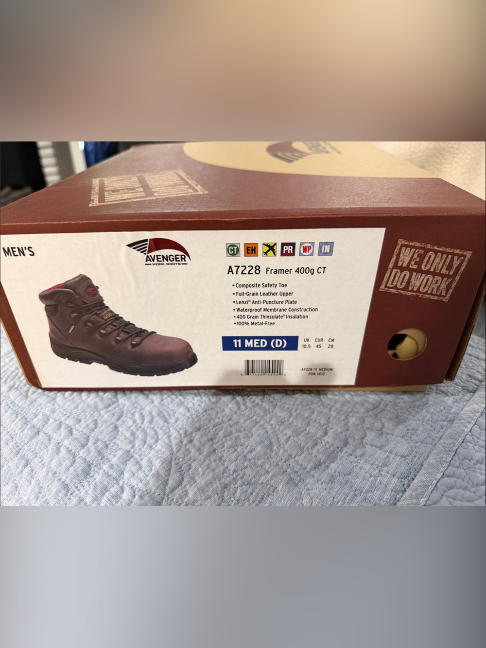 New in box , Avenger Men's Brown Safety Boots style A7228 framer